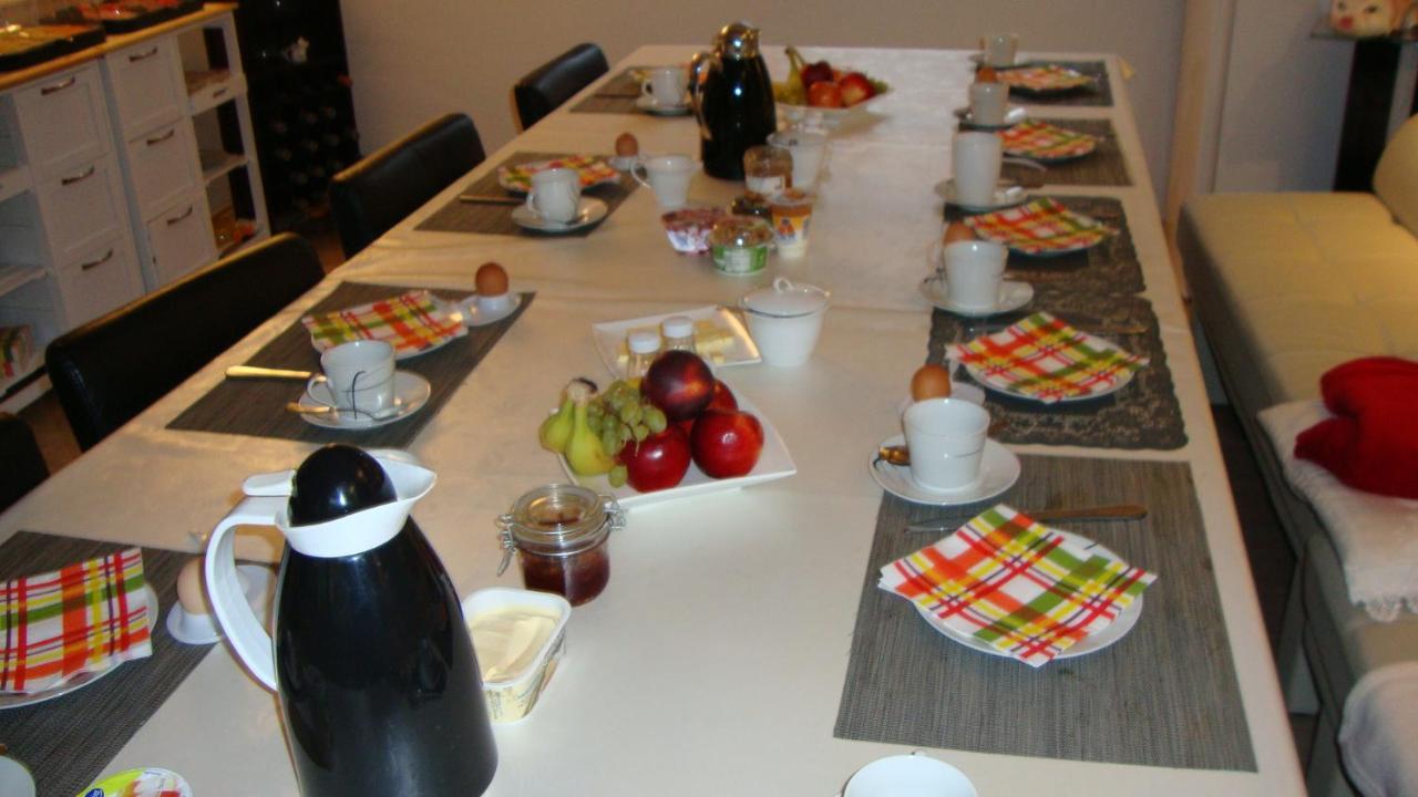 Pension Am Weinberg Mesenich Extérieur photo